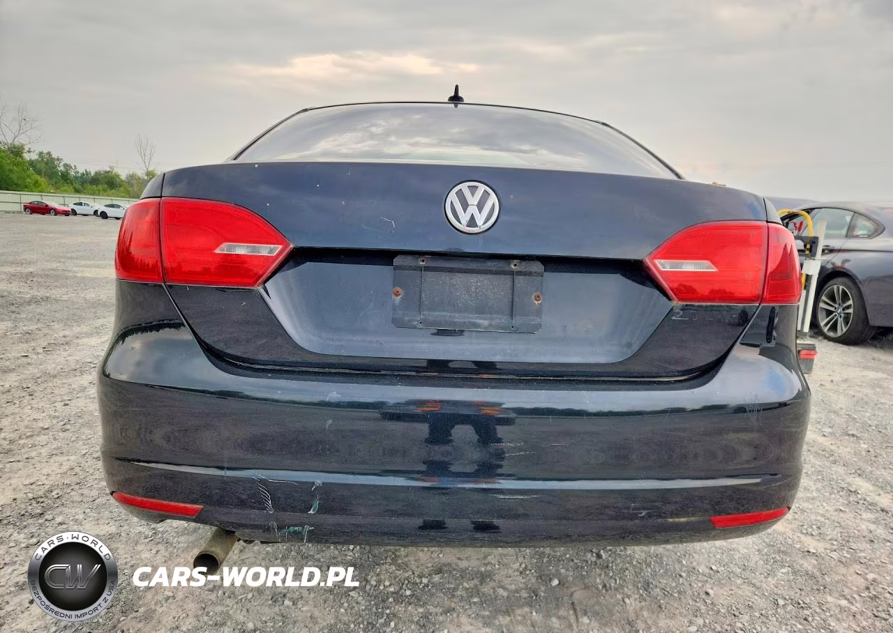 2011 Volkswagen Jetta VIN:3VWGZ7AJ0BM327399 - 6