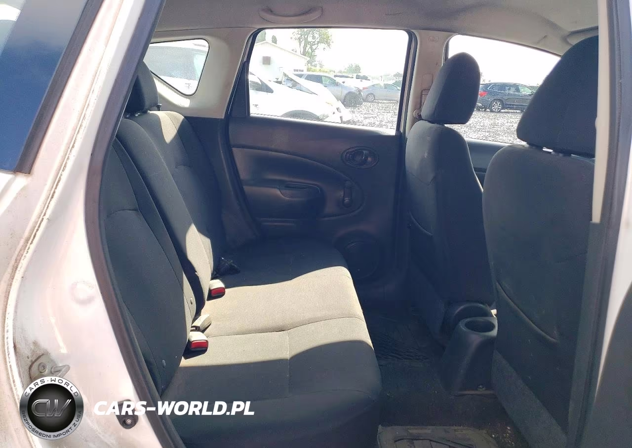 2015 Nissan Versa Note S Plus VIN:3N1CE2CP7FL365678 - 10