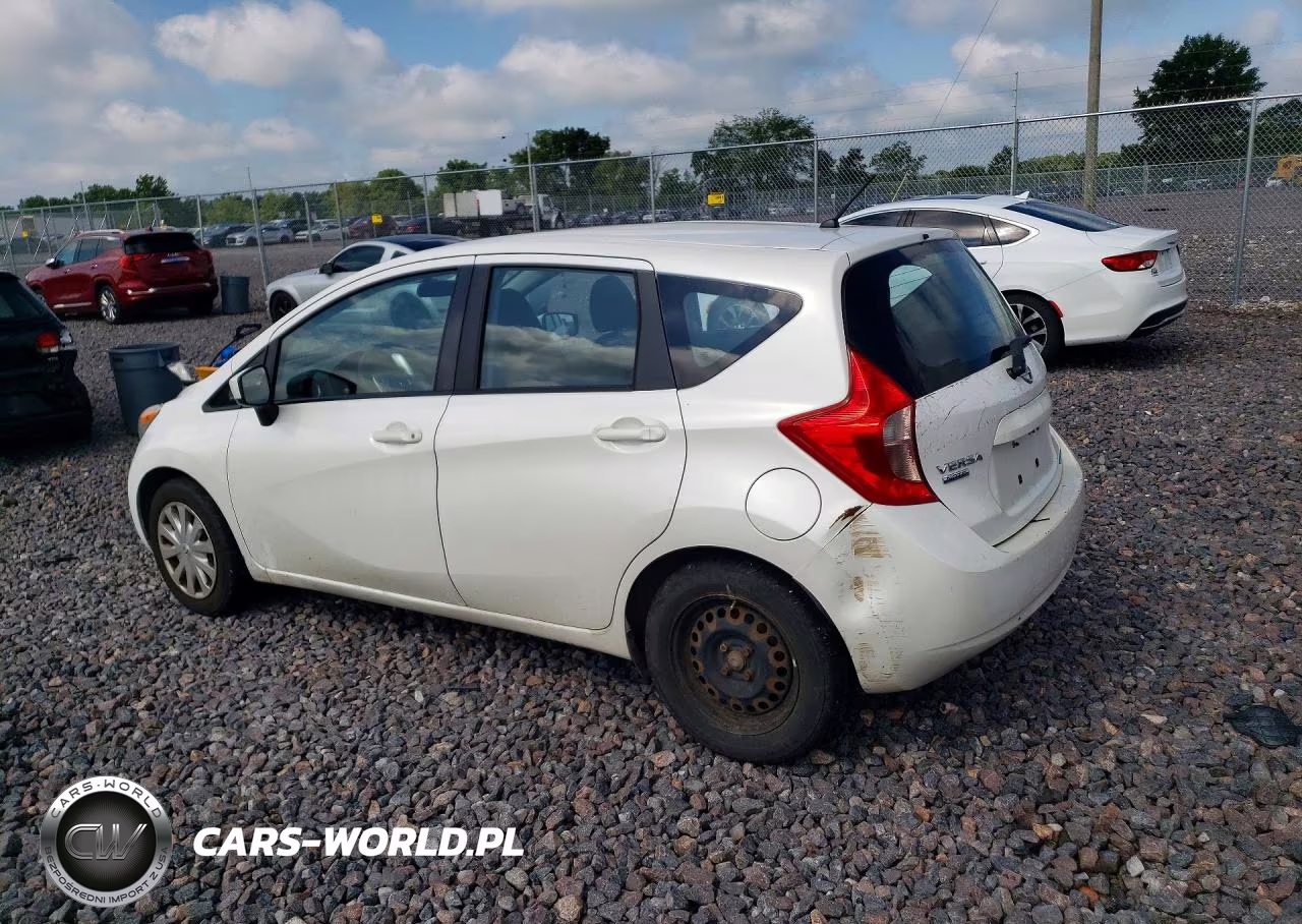 2015 Nissan Versa Note S Plus VIN:3N1CE2CP7FL365678 - 2