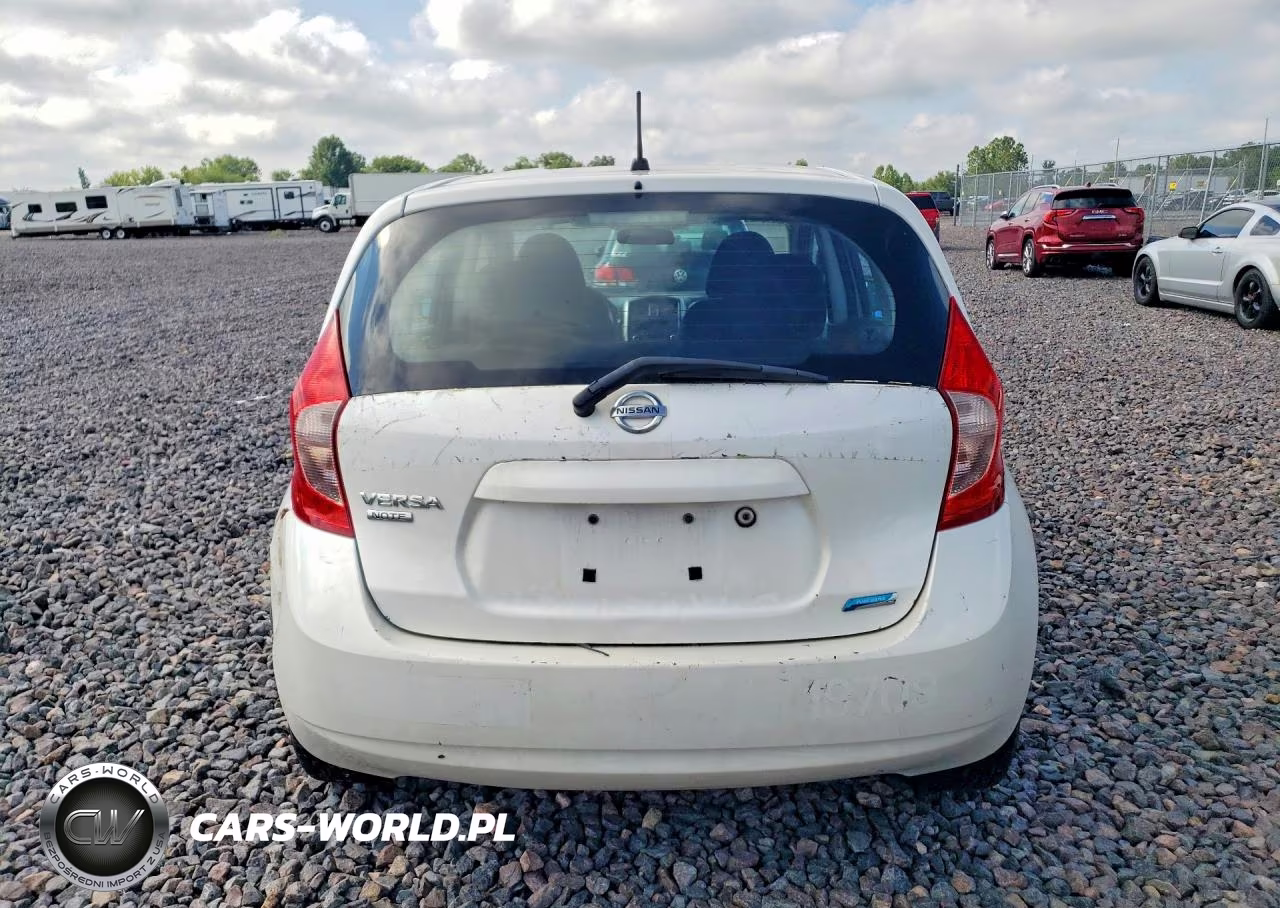 2015 Nissan Versa Note S Plus VIN:3N1CE2CP7FL365678 - 6