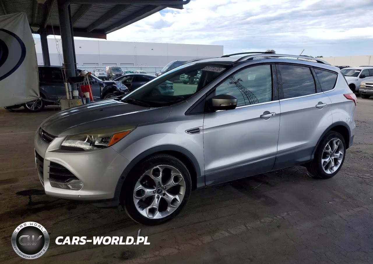 2014 Ford Escape Titanium – zdjęcie 1 z 12