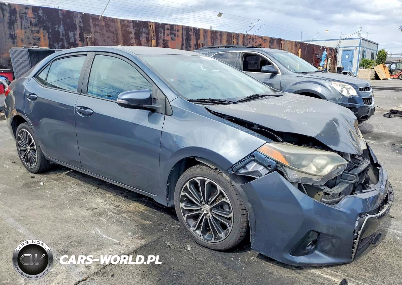 2016 Toyota Corolla S Plus VIN:5YFBURHE3GP464076 - 4