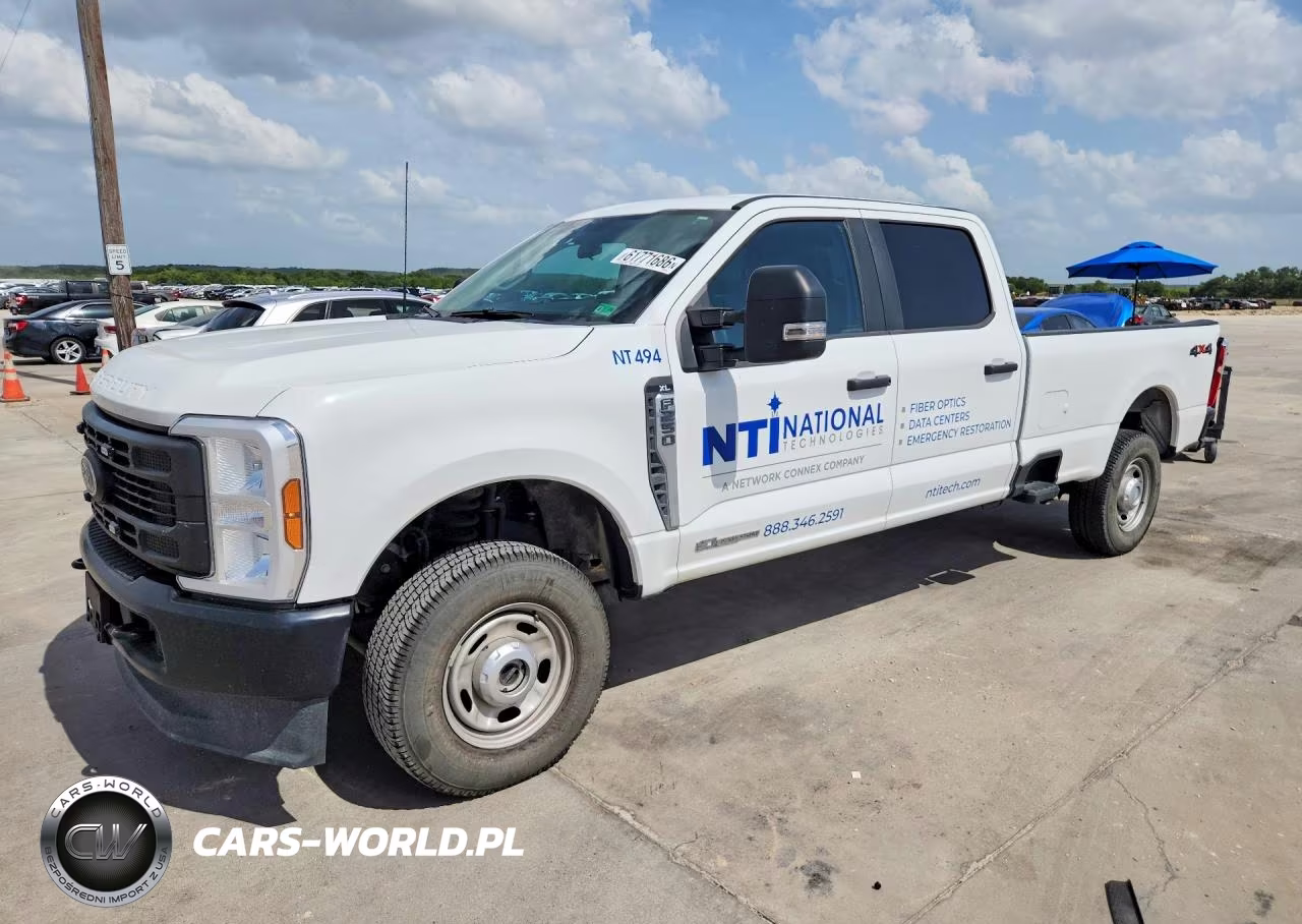 2025 Ford F250 Super Duty – zdjęcie 1 z 13