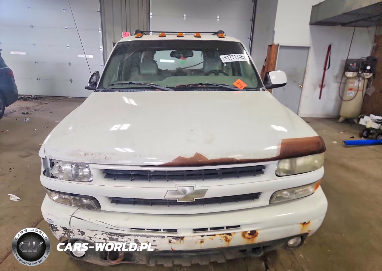 2003 Chevrolet Suburban K1500 VIN:3GNFK16Z93G193871 - 5