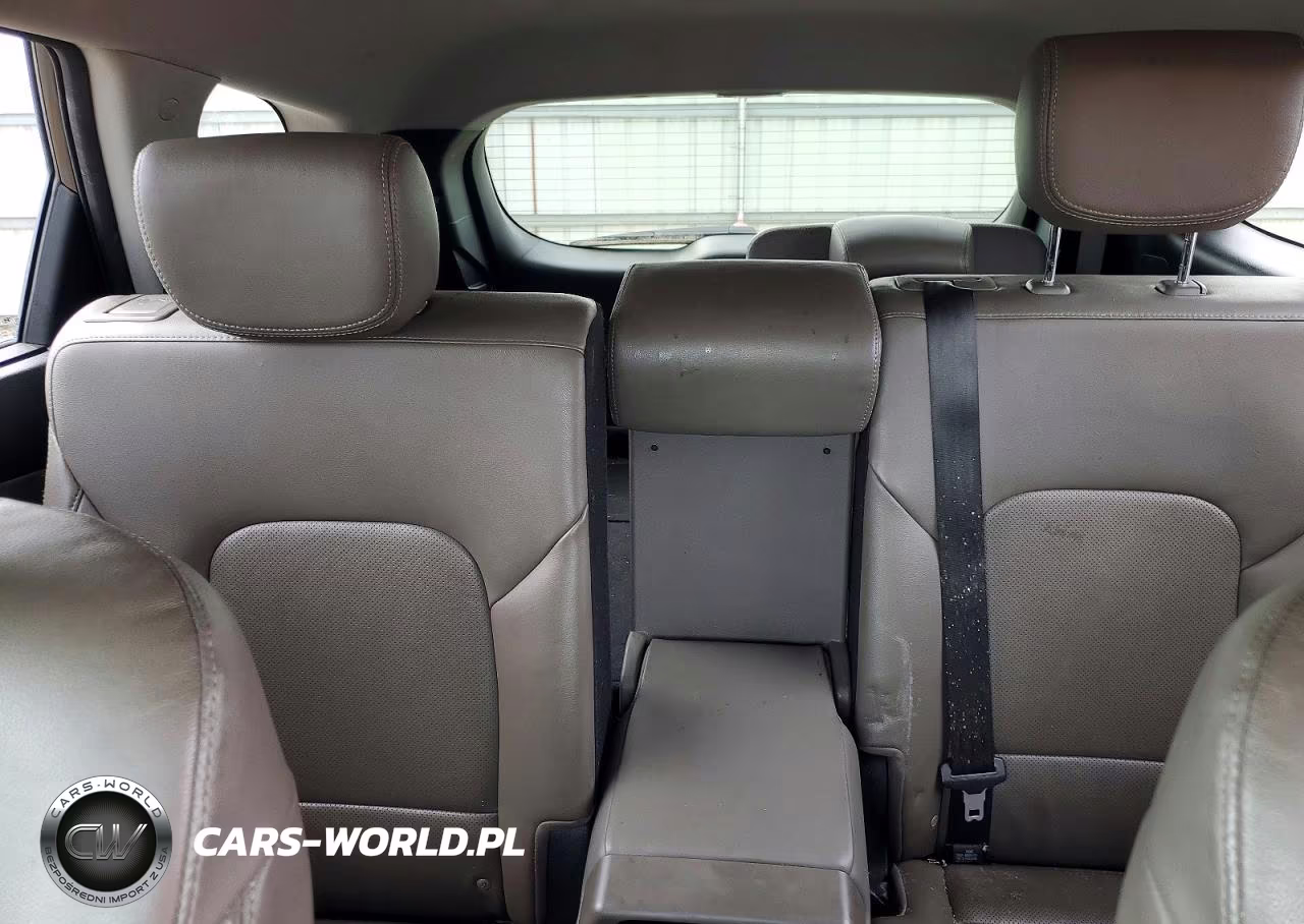 2018 Hyundai Santa Fe Se VIN:KM8SNDHF4JU279503 - 10
