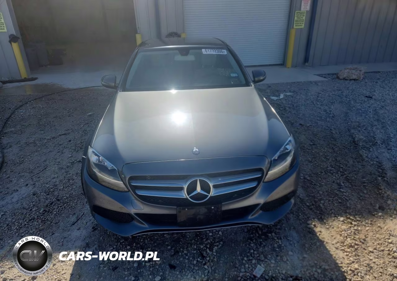 2017 Mercedes-Benz C 350E VIN:55SWF4HB2HU230110 - 5