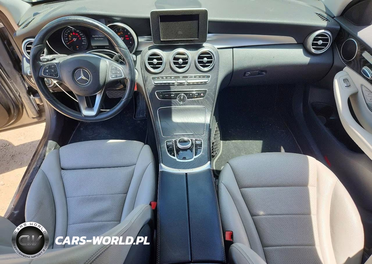 2017 Mercedes-Benz C 350E VIN:55SWF4HB2HU230110 - 8