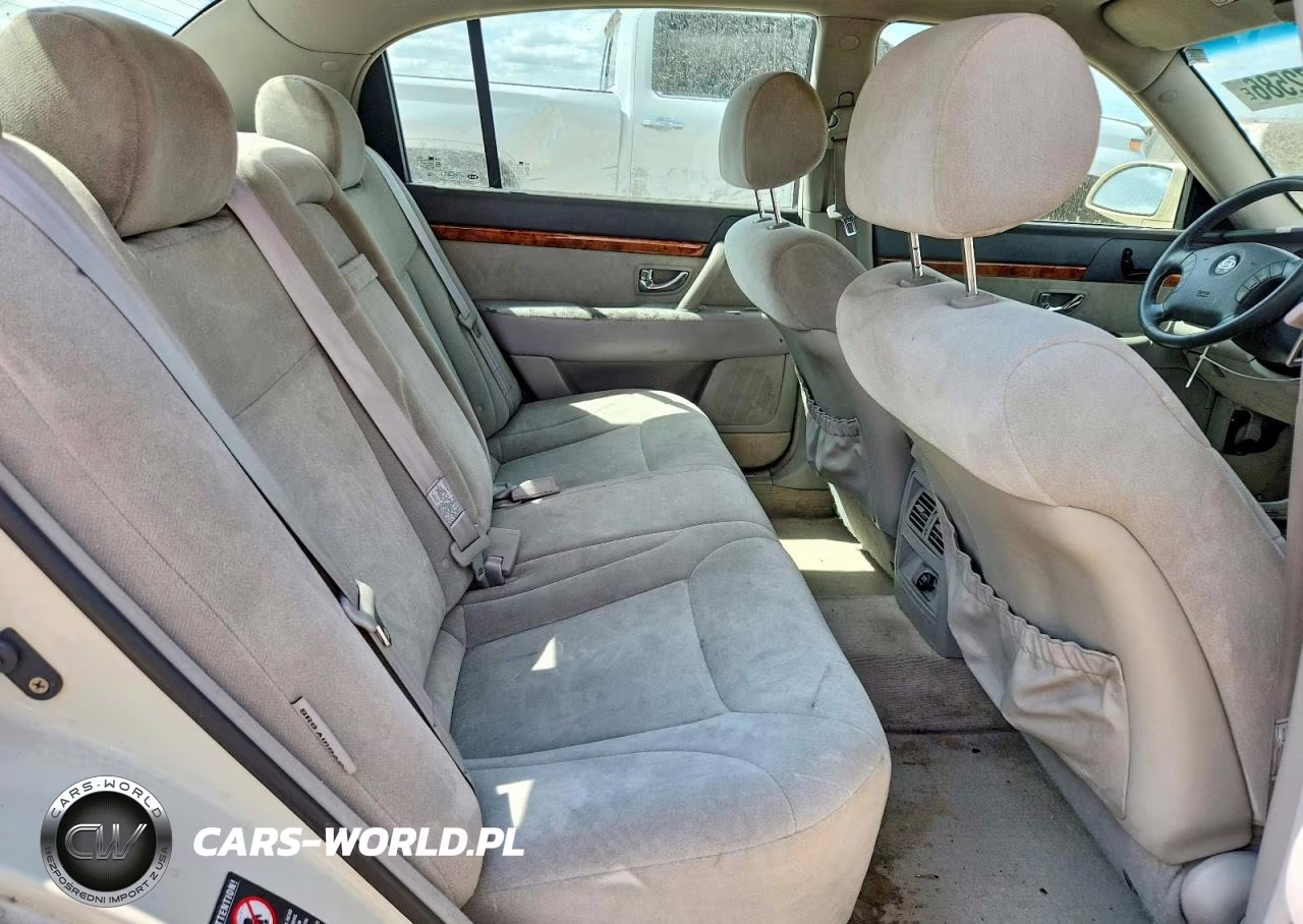 2004 Kia Amanti Base VIN:KNALD124345031210 - 10