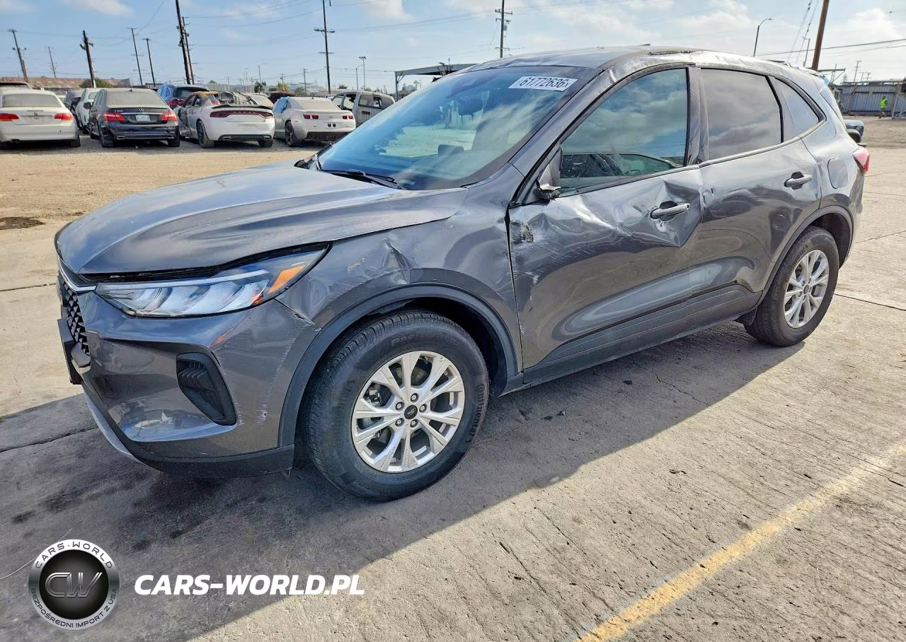2025 Ford Escape Active – zdjęcie 1 z 13