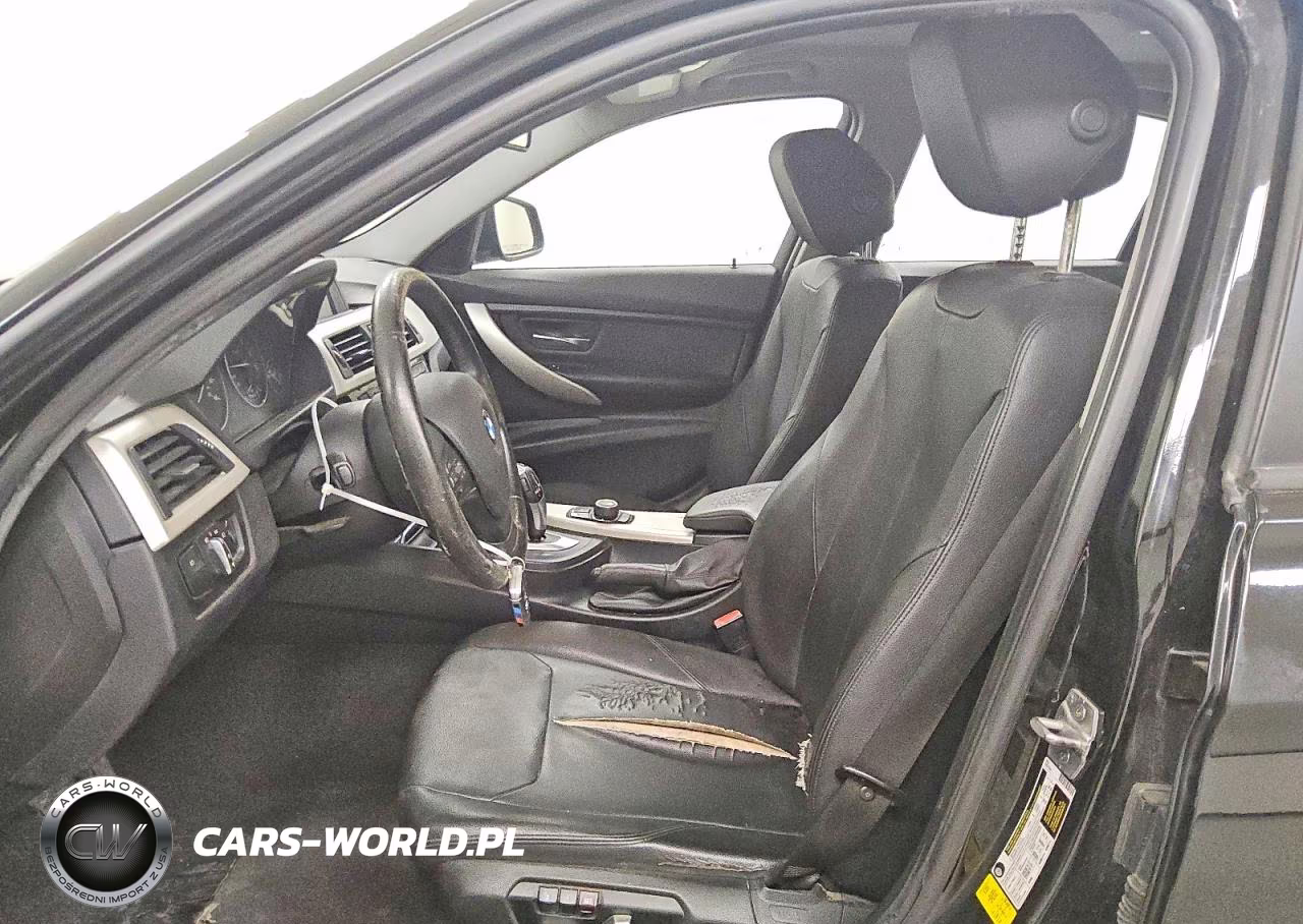 2017 BMW 320 I VIN:WBA8E1G34HNU15957 - 7
