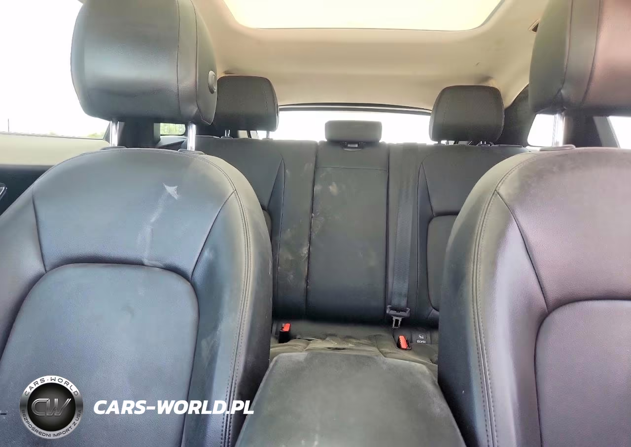 2018 Jaguar F-Pace Premium VIN:SADCJ2FX1JA265634 - 10