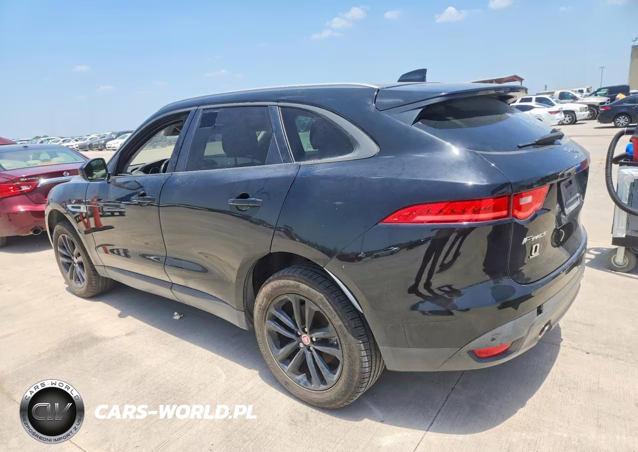 2018 Jaguar F-Pace Premium VIN:SADCJ2FX1JA265634 - 2