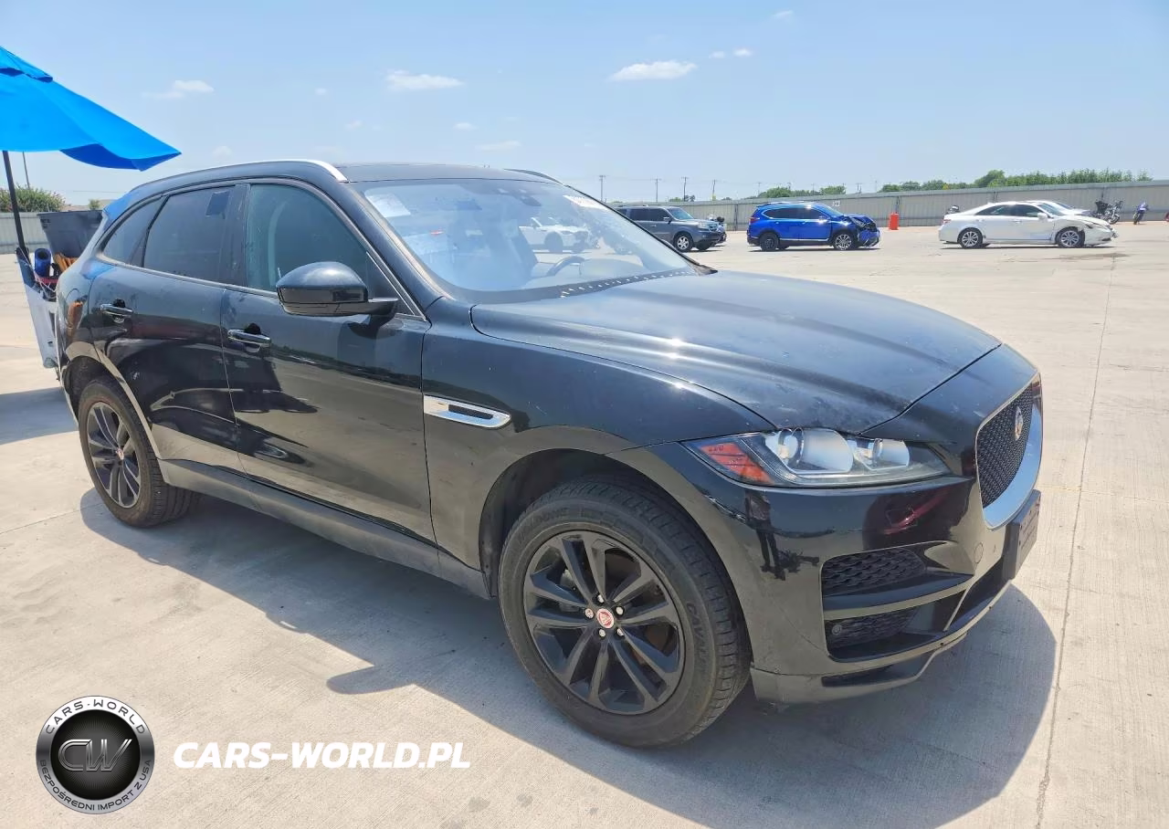 2018 Jaguar F-Pace Premium VIN:SADCJ2FX1JA265634 - 4