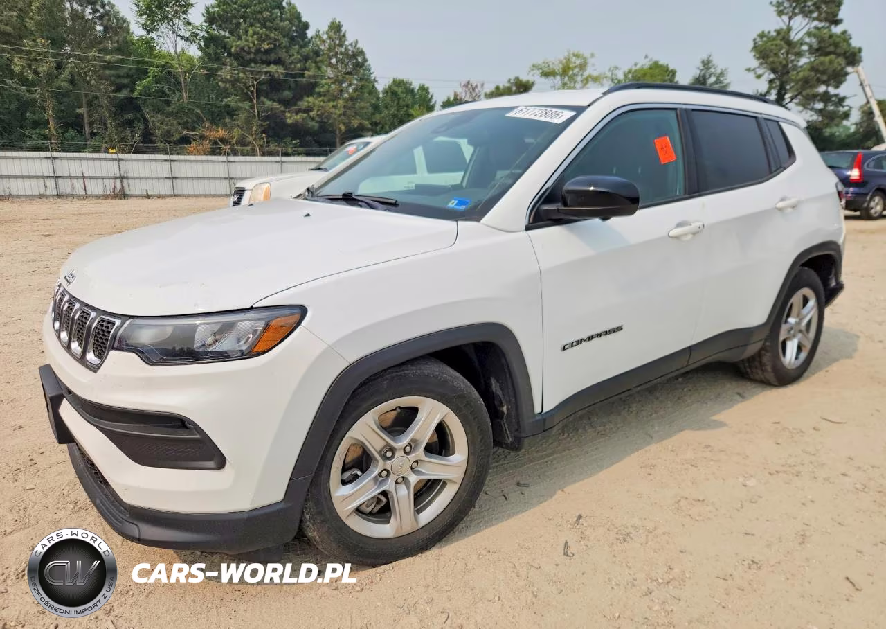 2023 Jeep Compass Latitude – zdjęcie 1 z 13