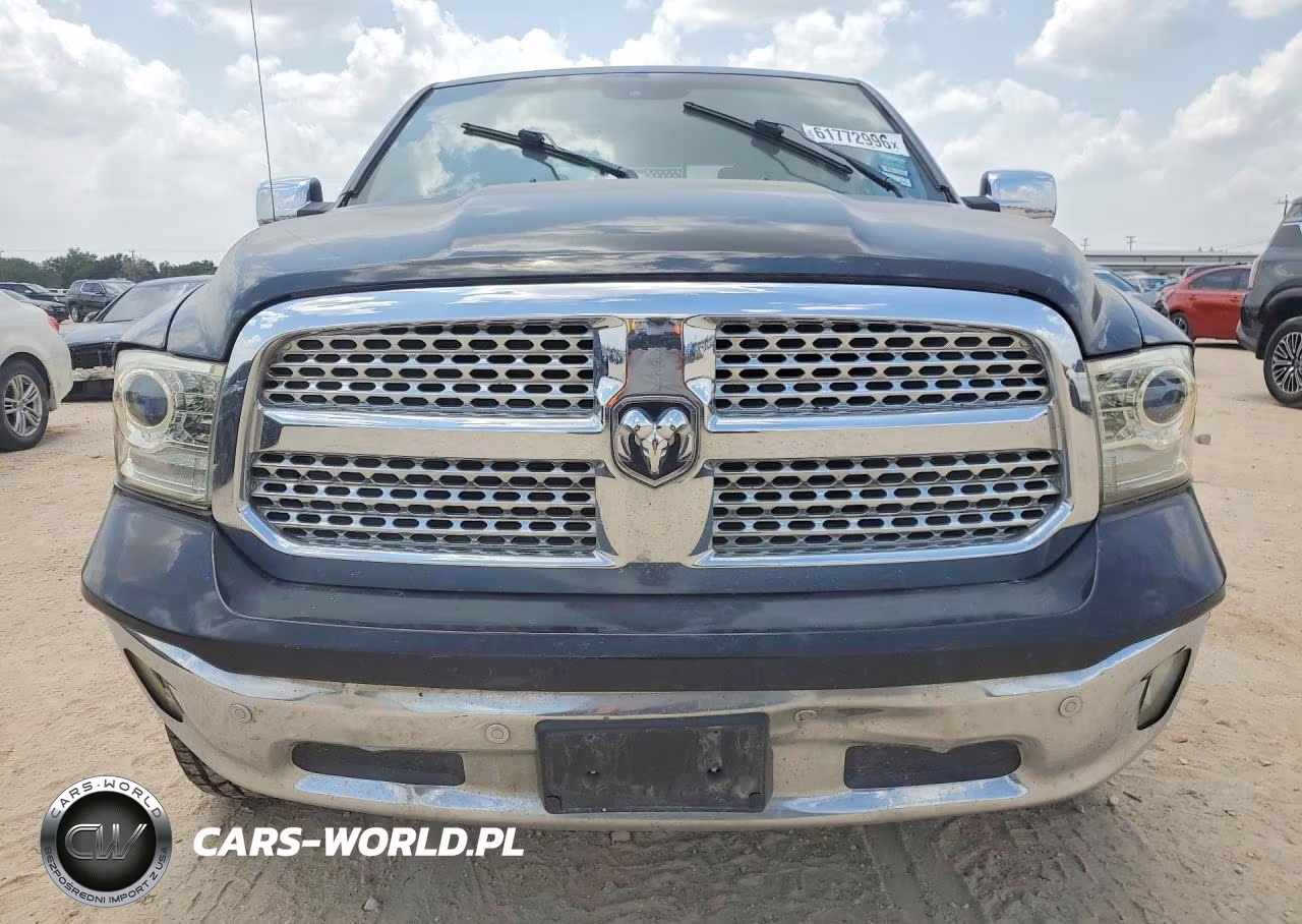 2015 Ram 1500 Laramie VIN:1C6RR6NMXFS590014 - 5