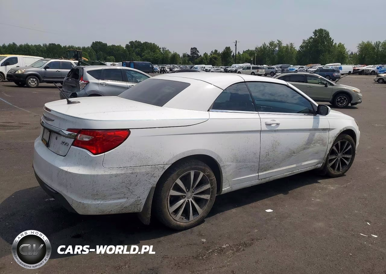 2013 Chrysler 200 S VIN:1C3BCBGG5DN522179 - 3