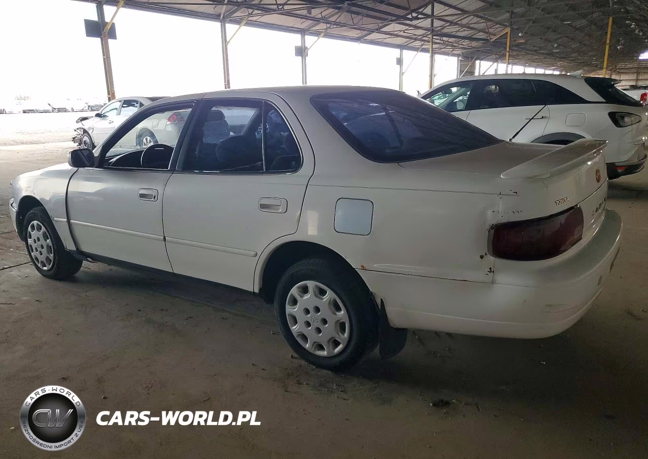 1996 Toyota Camry Le VIN:JT2BG12K1T0414474 - 2