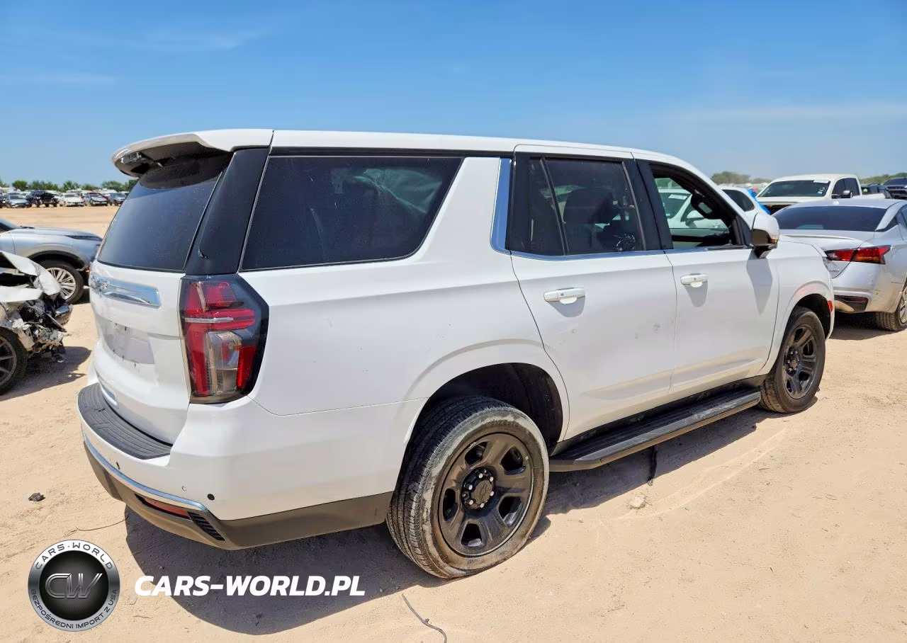 2024 Chevrolet Tahoe K1500 VIN:1GNSKLED3RR236951 - 3
