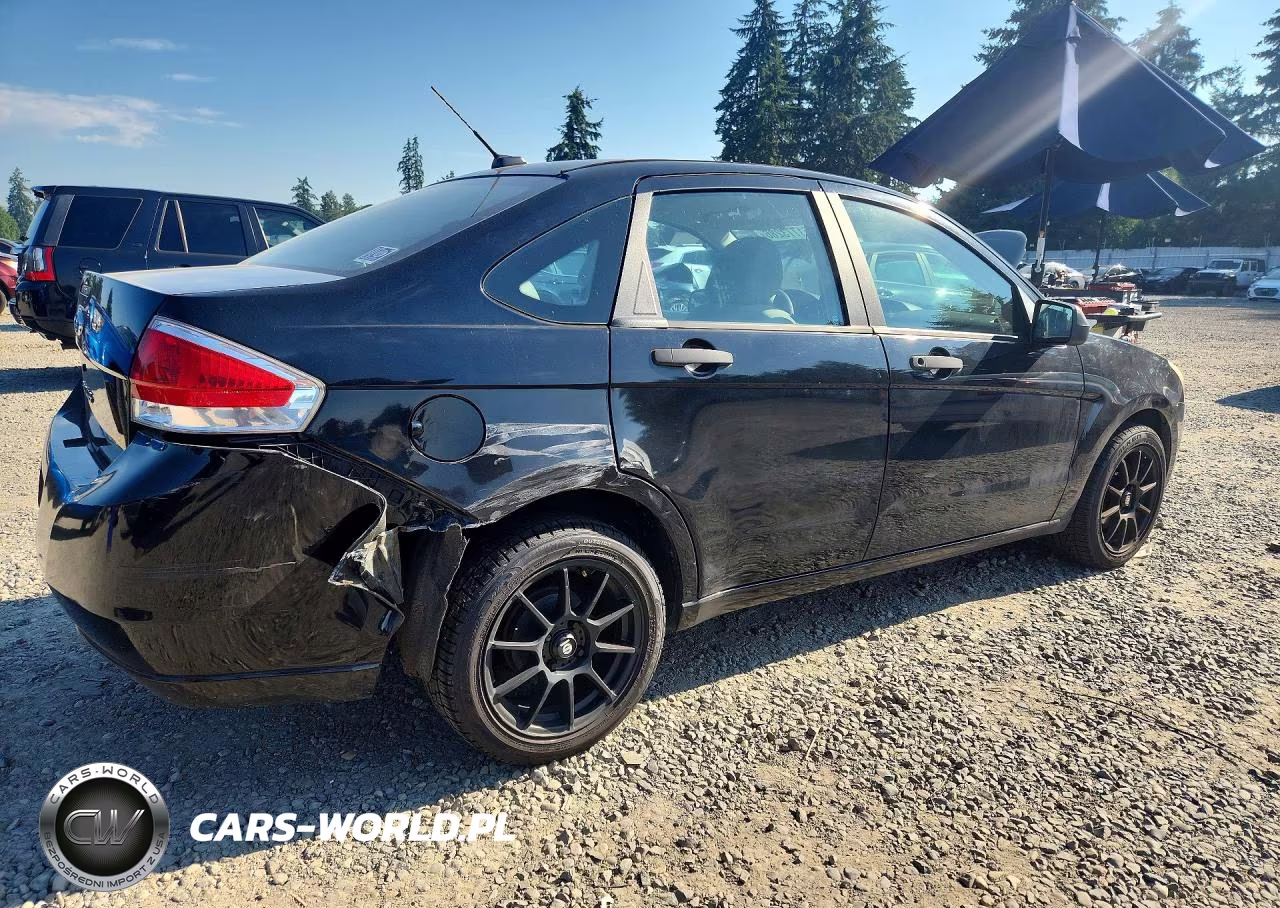 2008 Ford Focus S-Se VIN:1FAHP34N98W291389 - 3