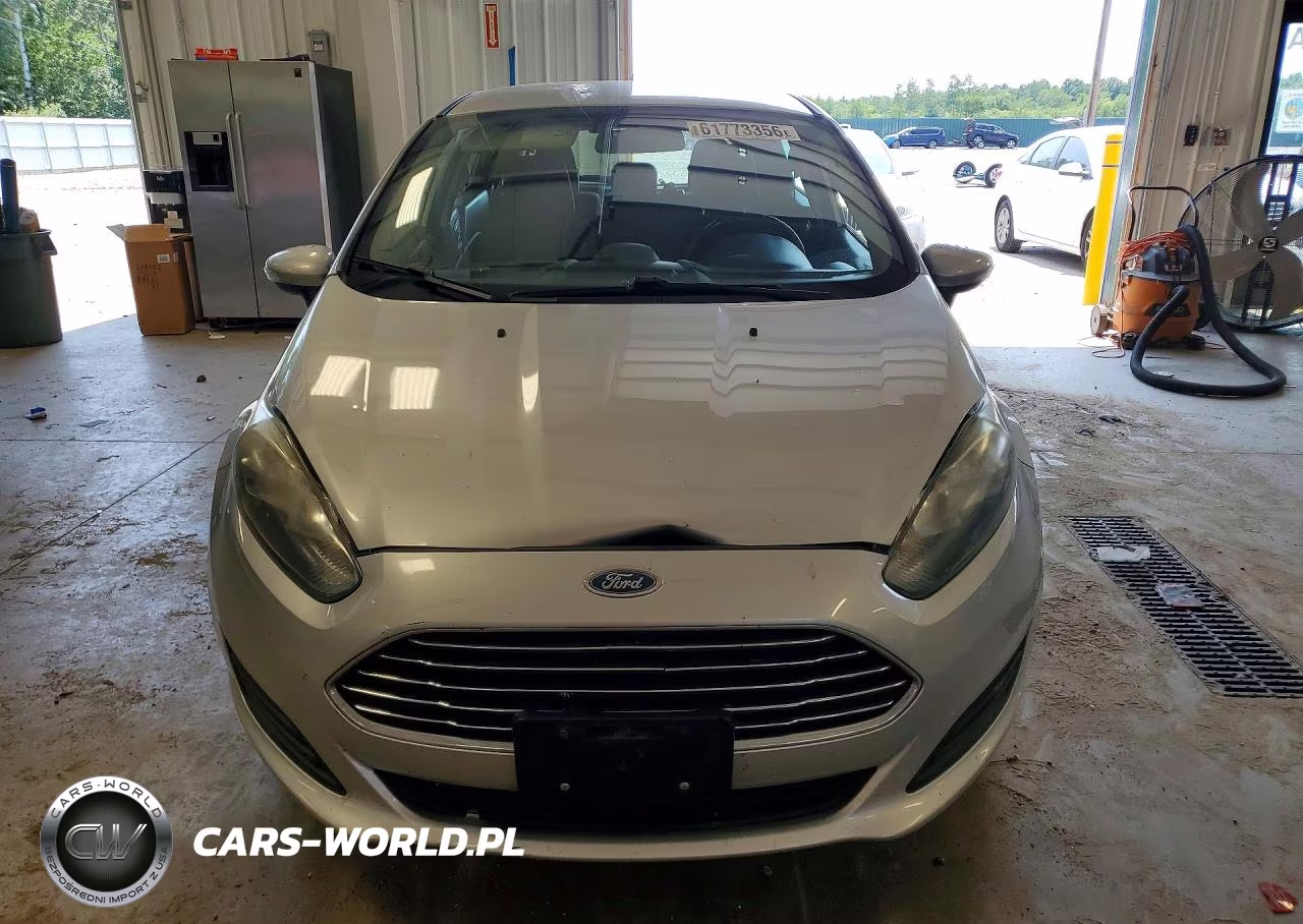 2015 Ford Fiesta Se VIN:3FADP4EJ2FM196329 - 5