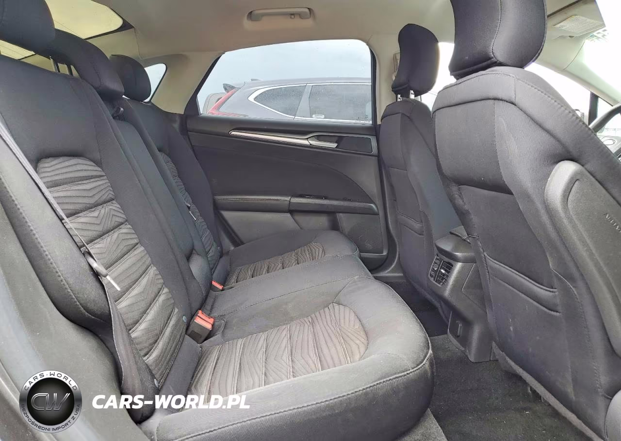 2016 Ford Fusion Se VIN:3FA6P0H79GR116241 - 10