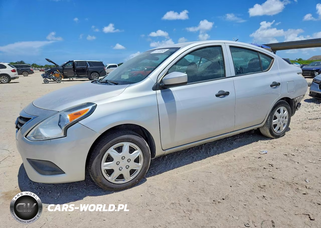 2017 Nissan Versa 1.6 S Plus VIN:3N1CN7AP1HL830426 - 1