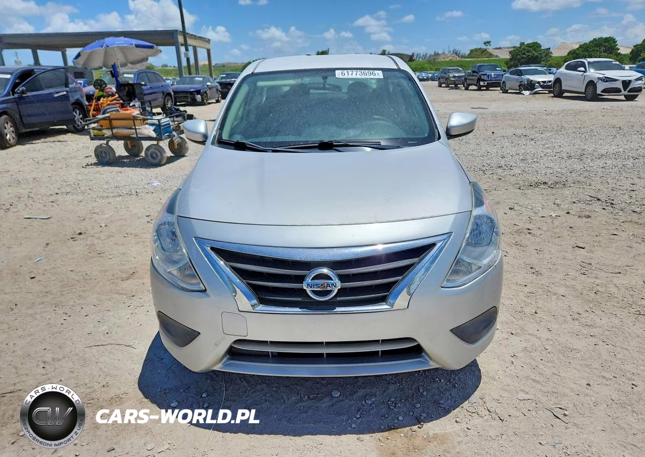 2017 Nissan Versa 1.6 S Plus VIN:3N1CN7AP1HL830426 - 5