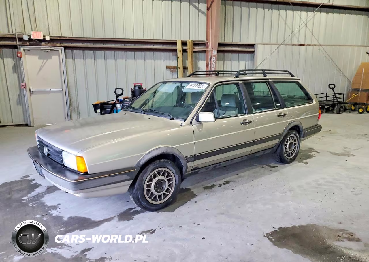 1987 Volkswagen Quantum Deluxe – zdjęcie 1 z 13