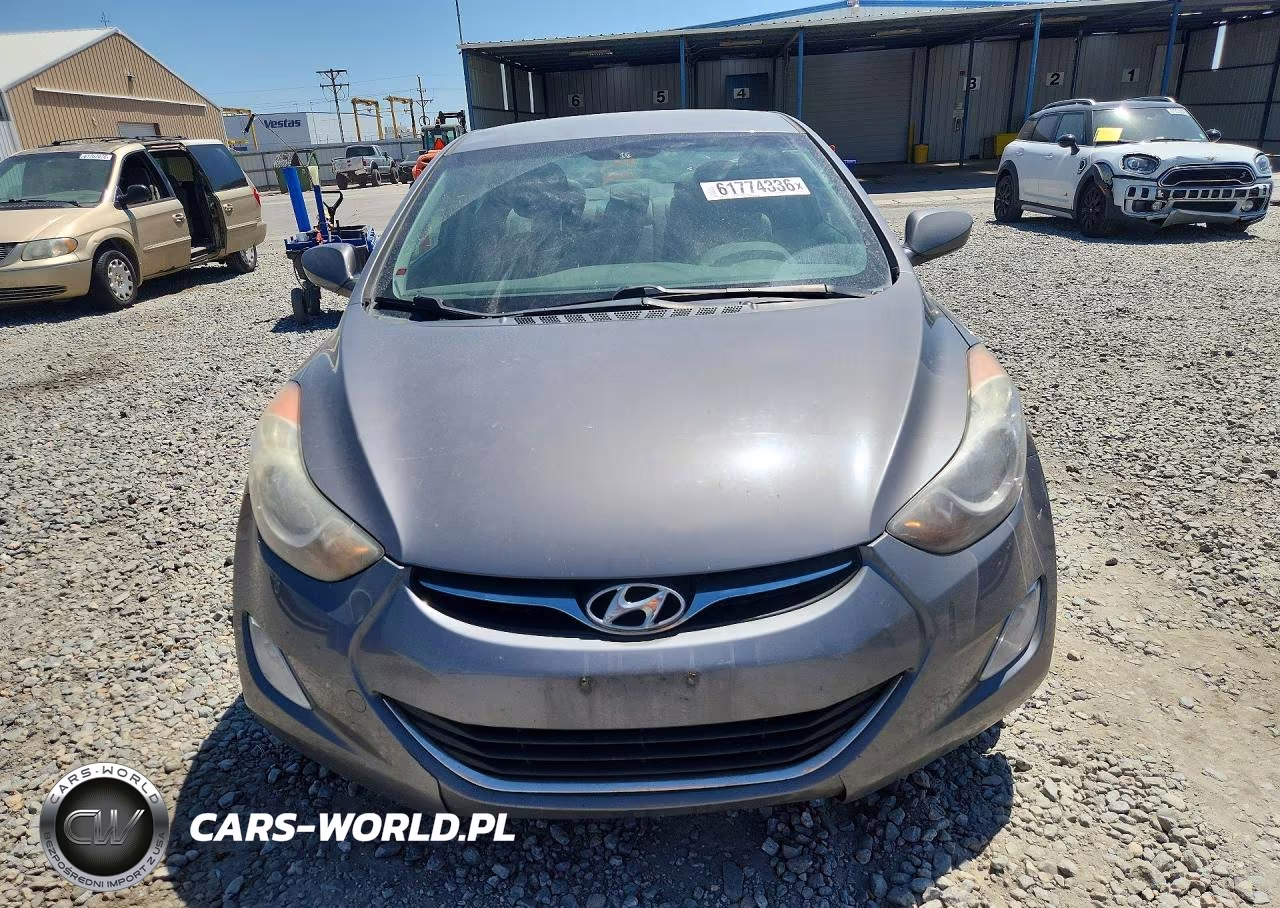 2012 Hyundai Elantra Gls VIN:5NPDH4AE7CH070498 - 5