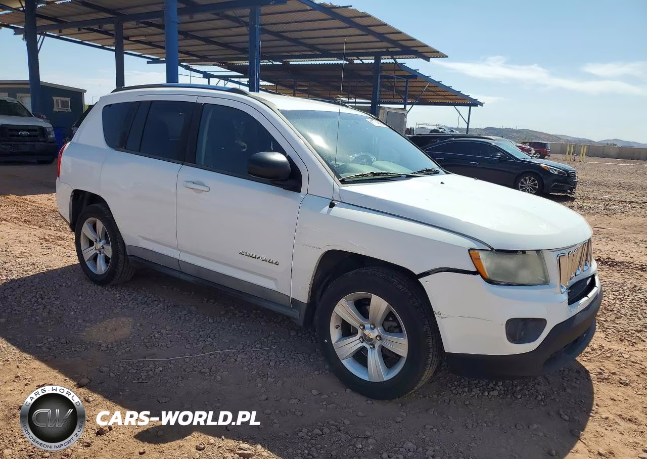 2011 Jeep Compass Sport VIN:1J4NT1FA0BD137674 - 4