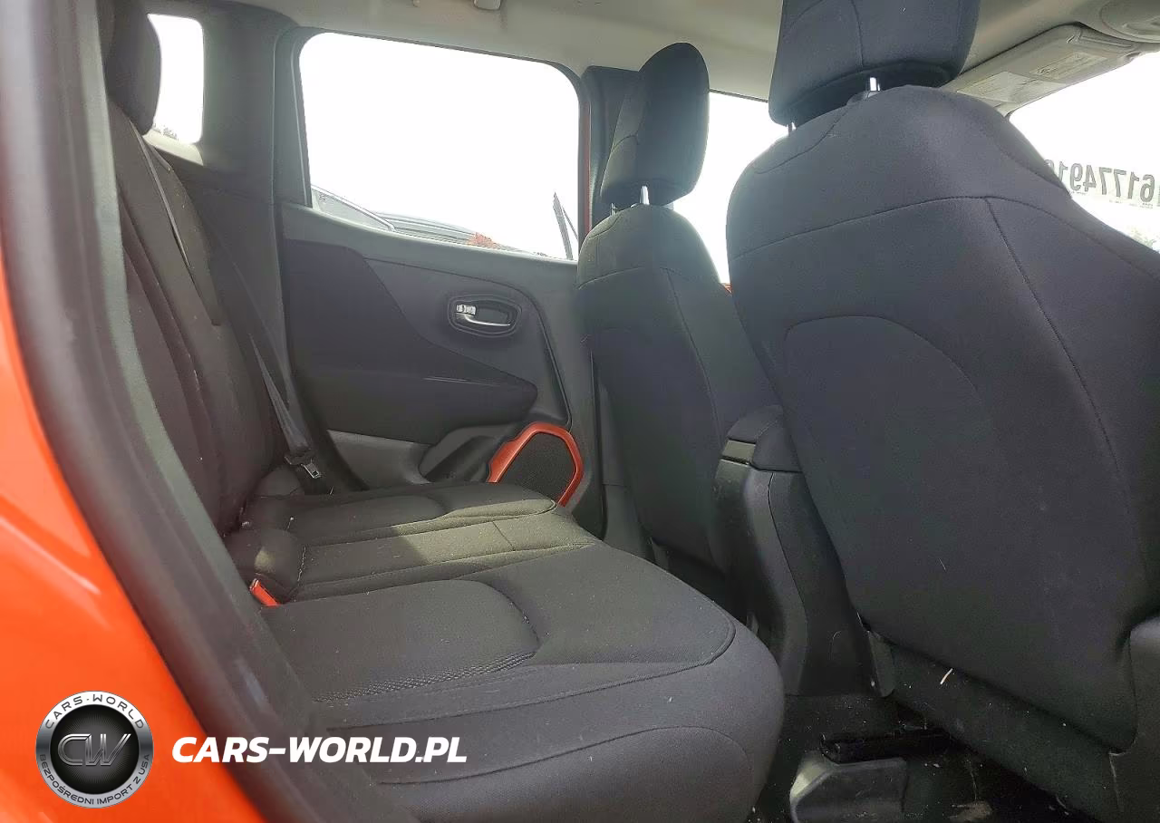 2018 Jeep Renegade Sport VIN:ZACCJBAB8JPJ17100 - 11