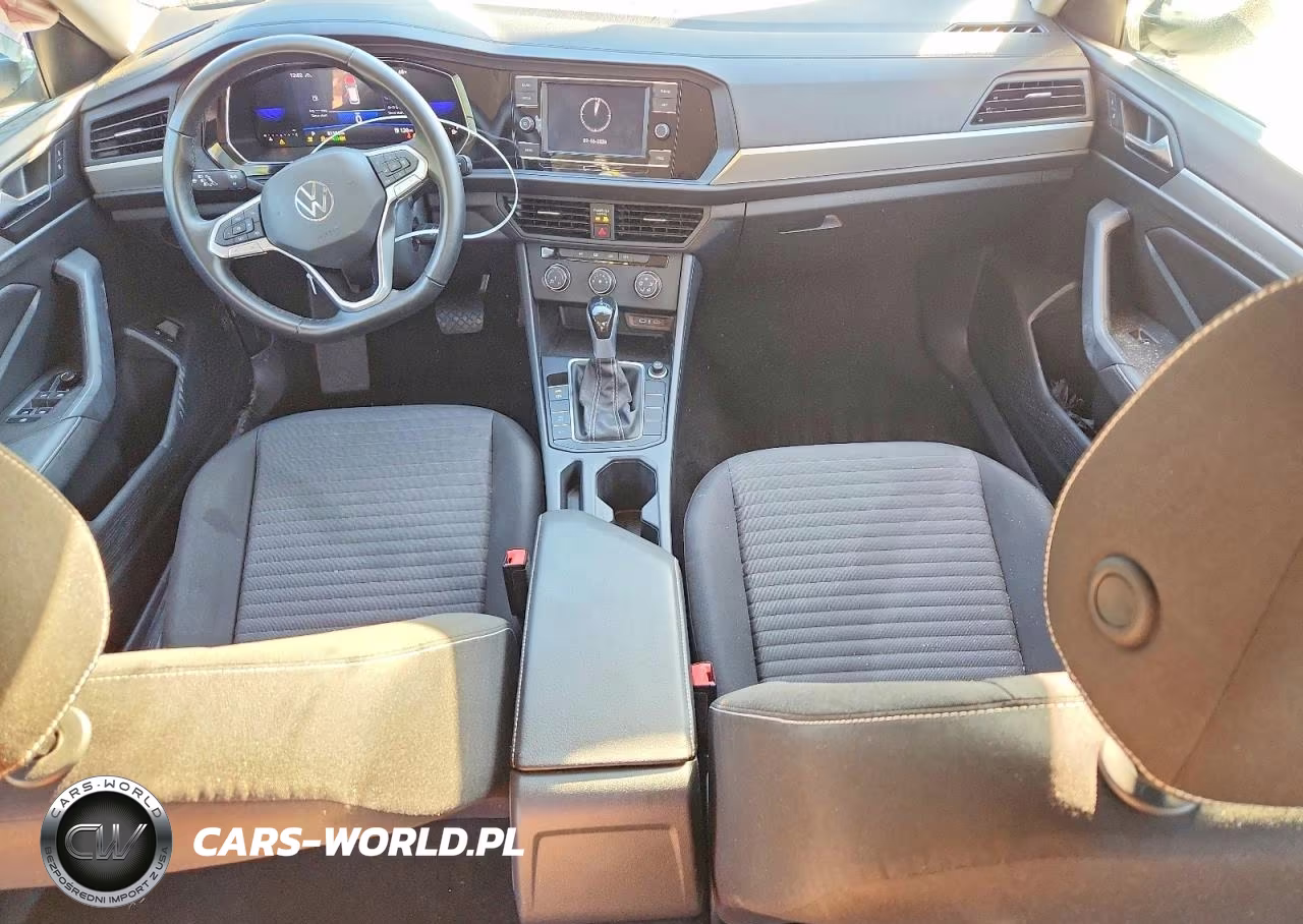 2024 Volkswagen Jetta S VIN:3VW5M7BU1RM010644 - 8