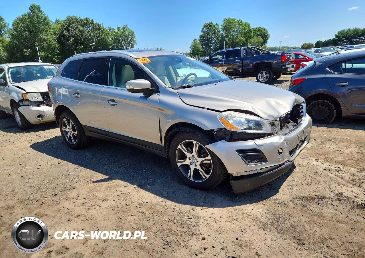 2013 Volvo Xc60 T6 VIN:YV4902DZ3D2407359 - 4
