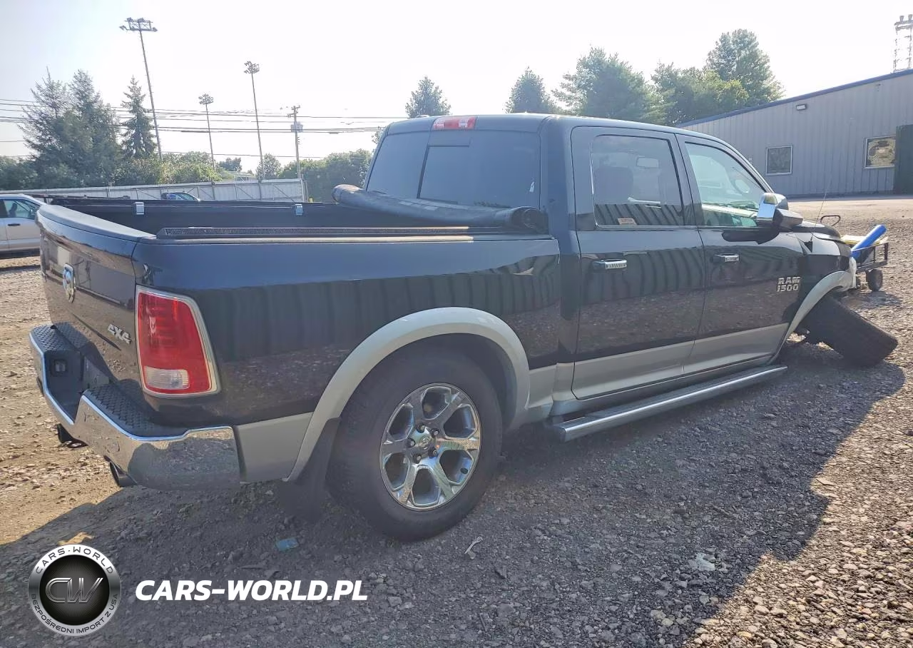 2014 Ram 1500 Laramie VIN:1C6RR7NMXES320155 - 3