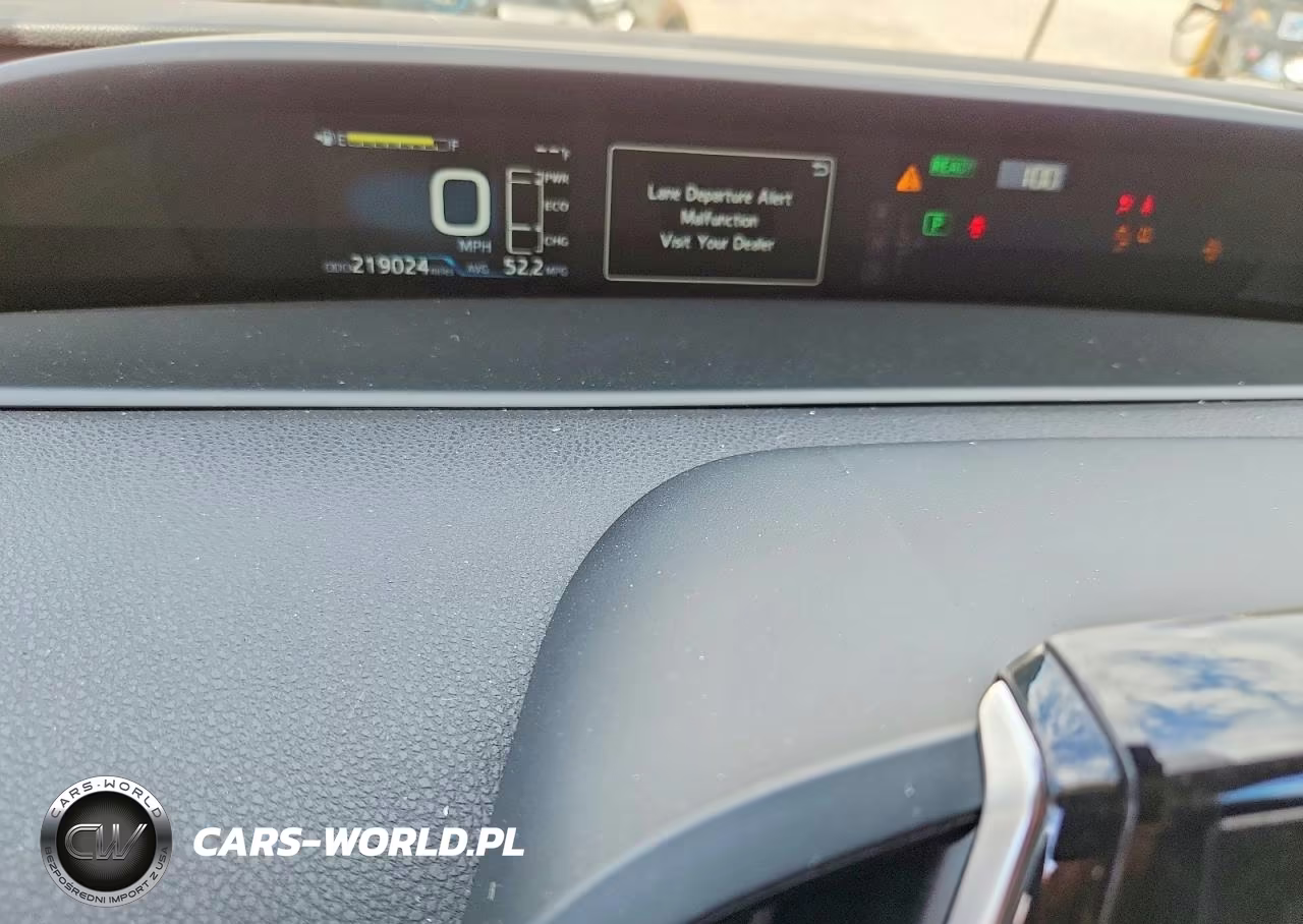2020 Toyota Prius Prime Xle VIN:JTDKARFP6L3154181 - 9
