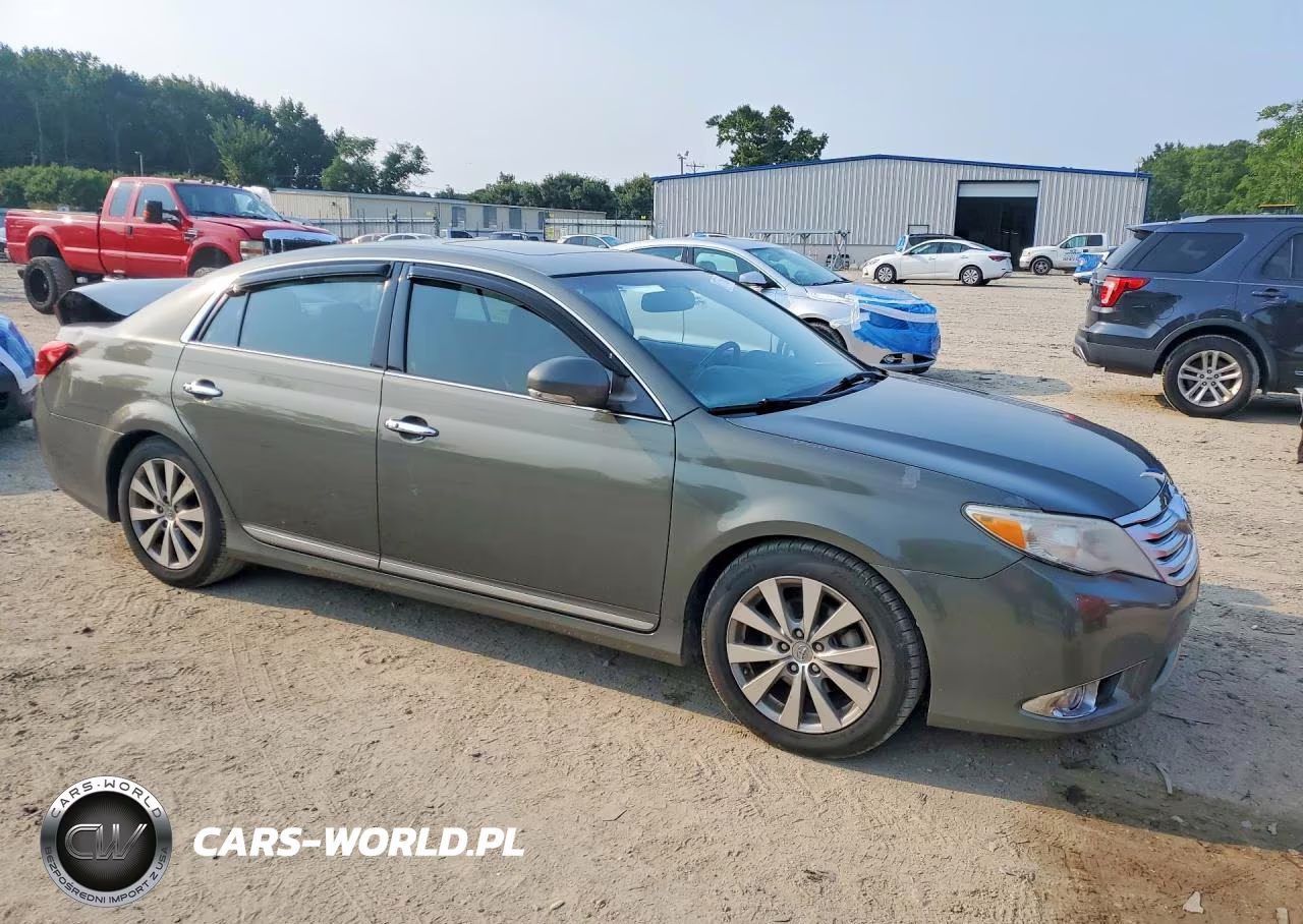 2011 Toyota Avalon Limited VIN:4T1BK3DBXBU434644 - 4