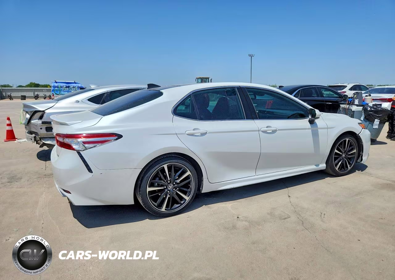 2020 Toyota Camry Xse VIN:4T1K61AK9LU904581 - 3