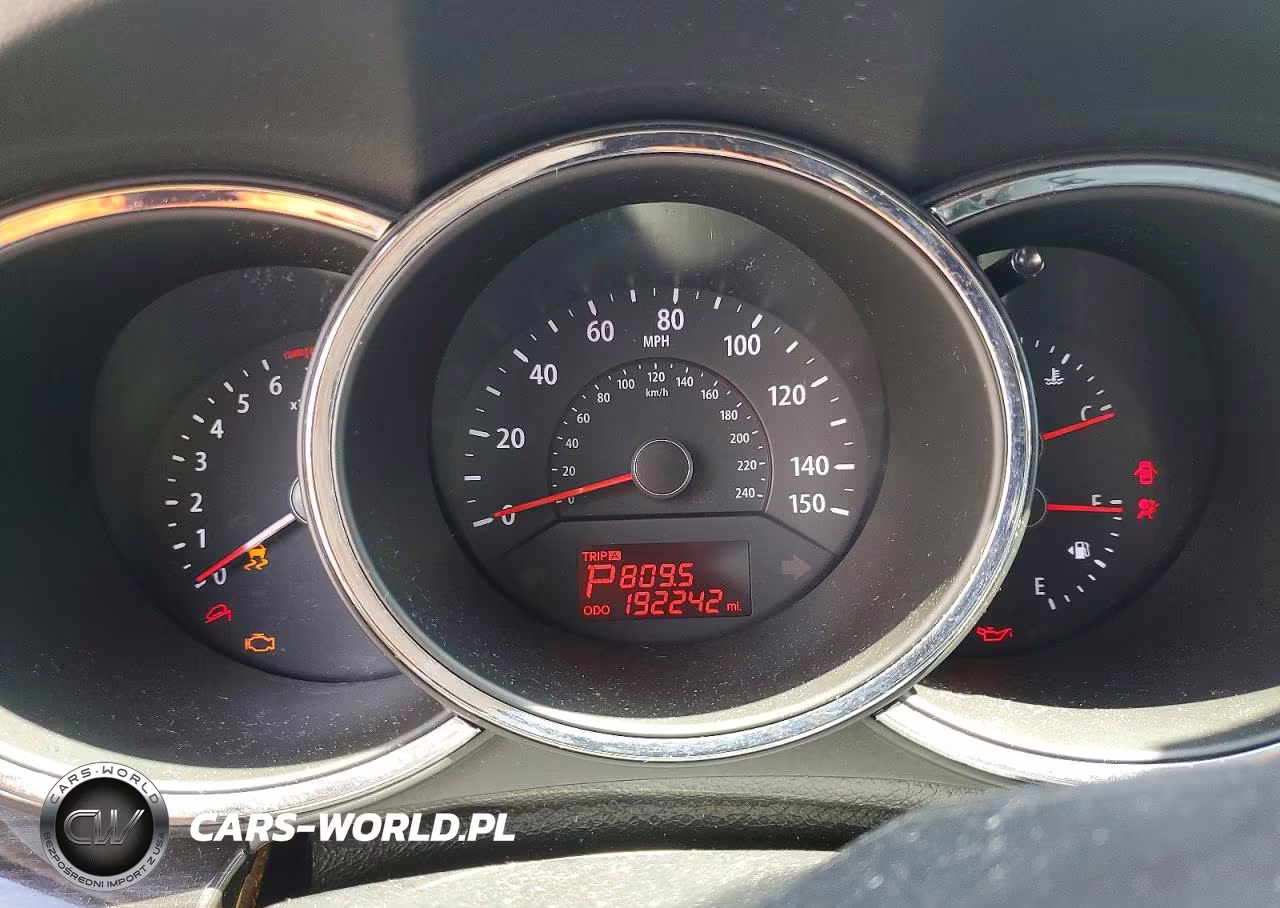 2013 Kia Sorento Lx VIN:5XYKT3A19DG336707 - 9