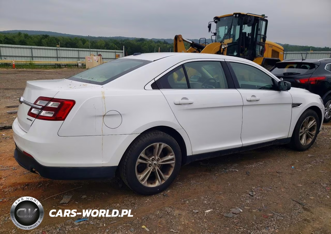 2018 Ford Taurus Se VIN:1FAHP2D81JG103761 - 3