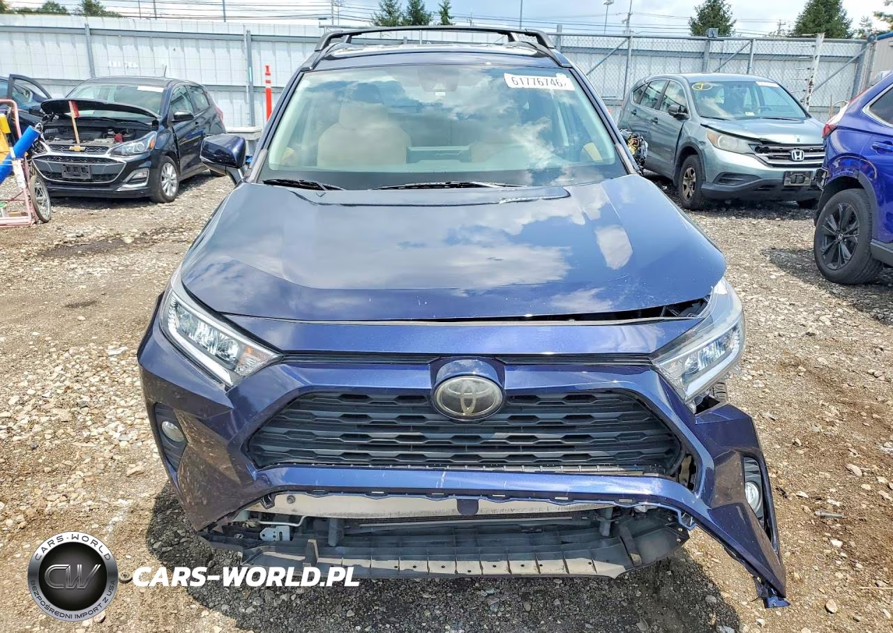 2020 Toyota Rav4 Xle VIN:2T3P1RFV5LW109976 - 5