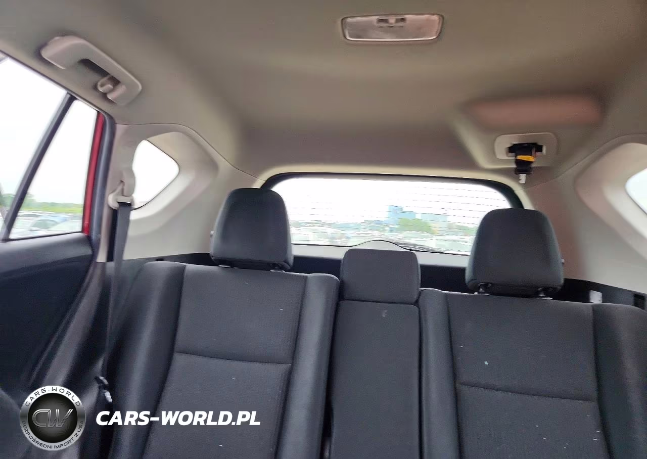 2018 Toyota Rav4 Le VIN:2T3BFREV5JW729642 - 10