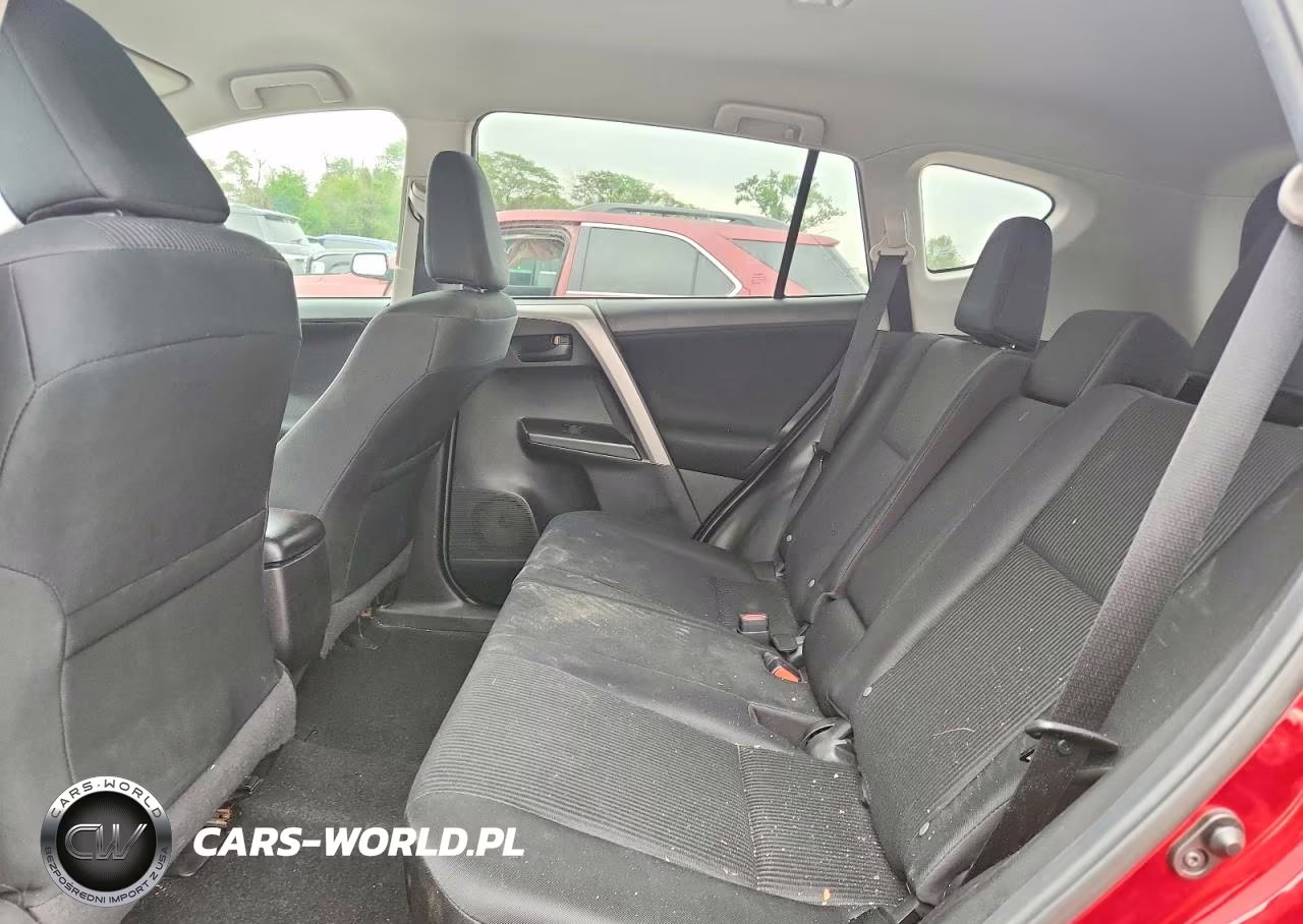 2018 Toyota Rav4 Le VIN:2T3BFREV5JW729642 - 11