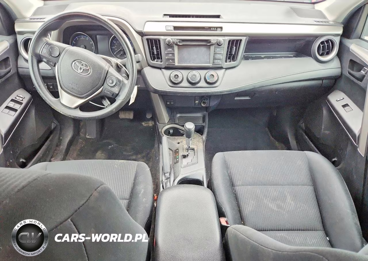 2018 Toyota Rav4 Le VIN:2T3BFREV5JW729642 - 8