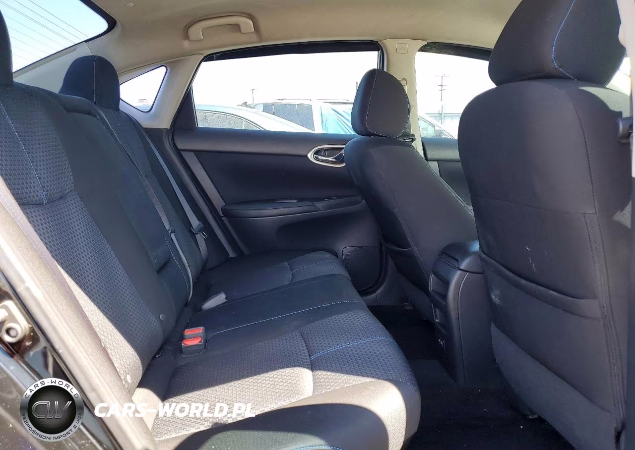 2018 Nissan Sentra Sr VIN:3N1AB7AP7JY236870 - 10