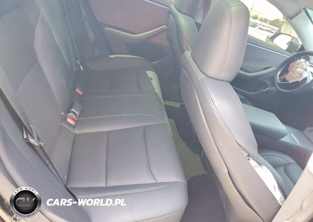 2024 Tesla Model 3 VIN:5YJ3E1EA4RF735407 - 10