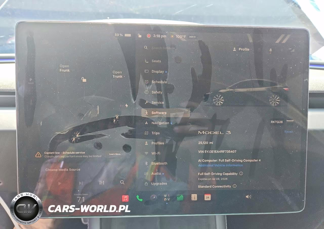 2024 Tesla Model 3 VIN:5YJ3E1EA4RF735407 - 9