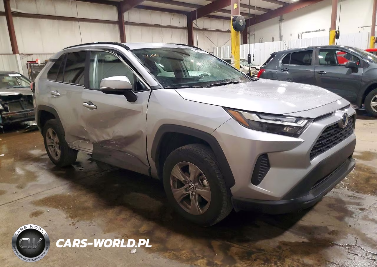 2025 Toyota Rav4 Xle VIN:2T3P1RFV4SC571753 - 4