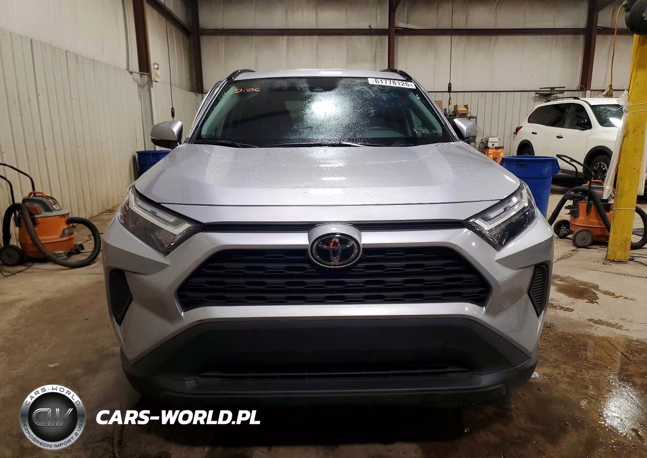 2025 Toyota Rav4 Xle VIN:2T3P1RFV4SC571753 - 5