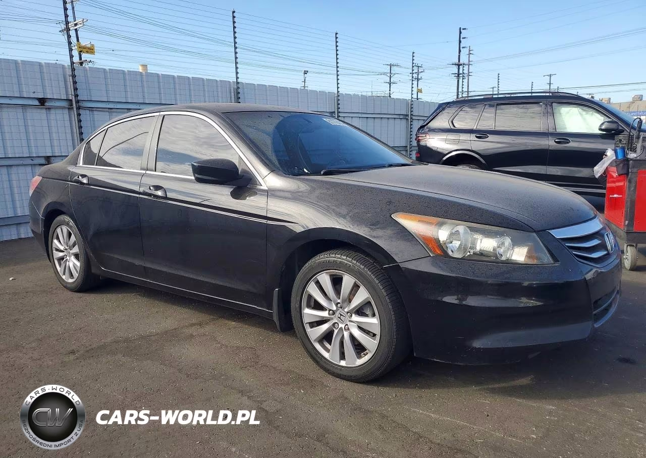 2011 Honda Accord Ex VIN:1HGCP2F77BA045816 - 4