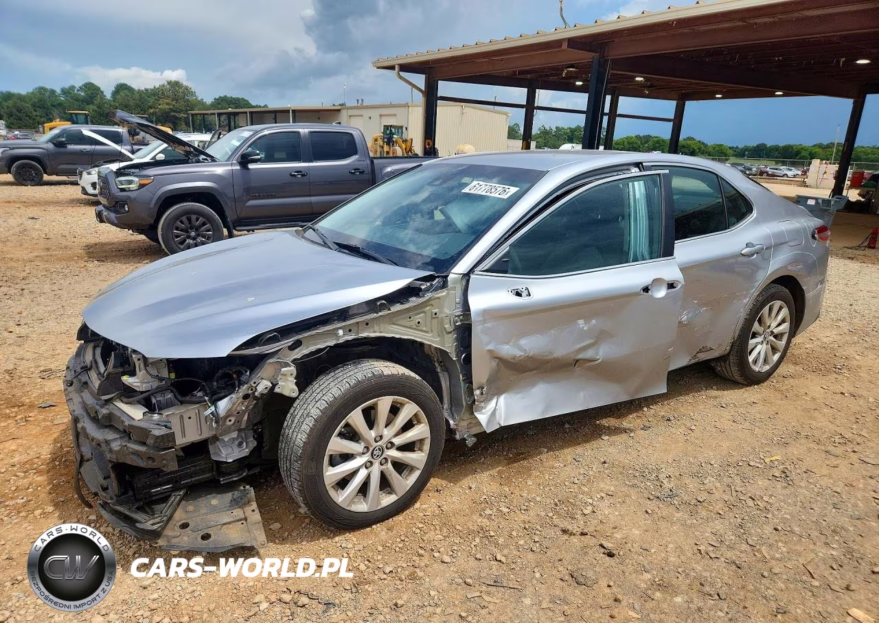 2019 Toyota Camry Le